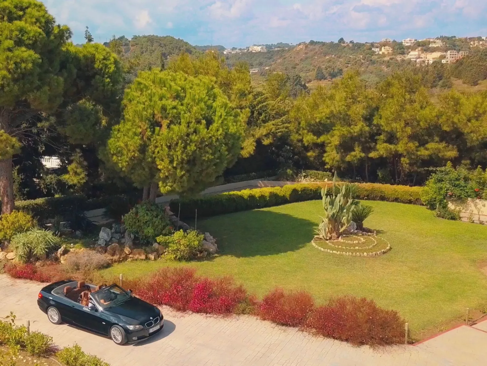 Luxuriöse, geräumige, private Villa mit sechs Schlafzimmern - Outside