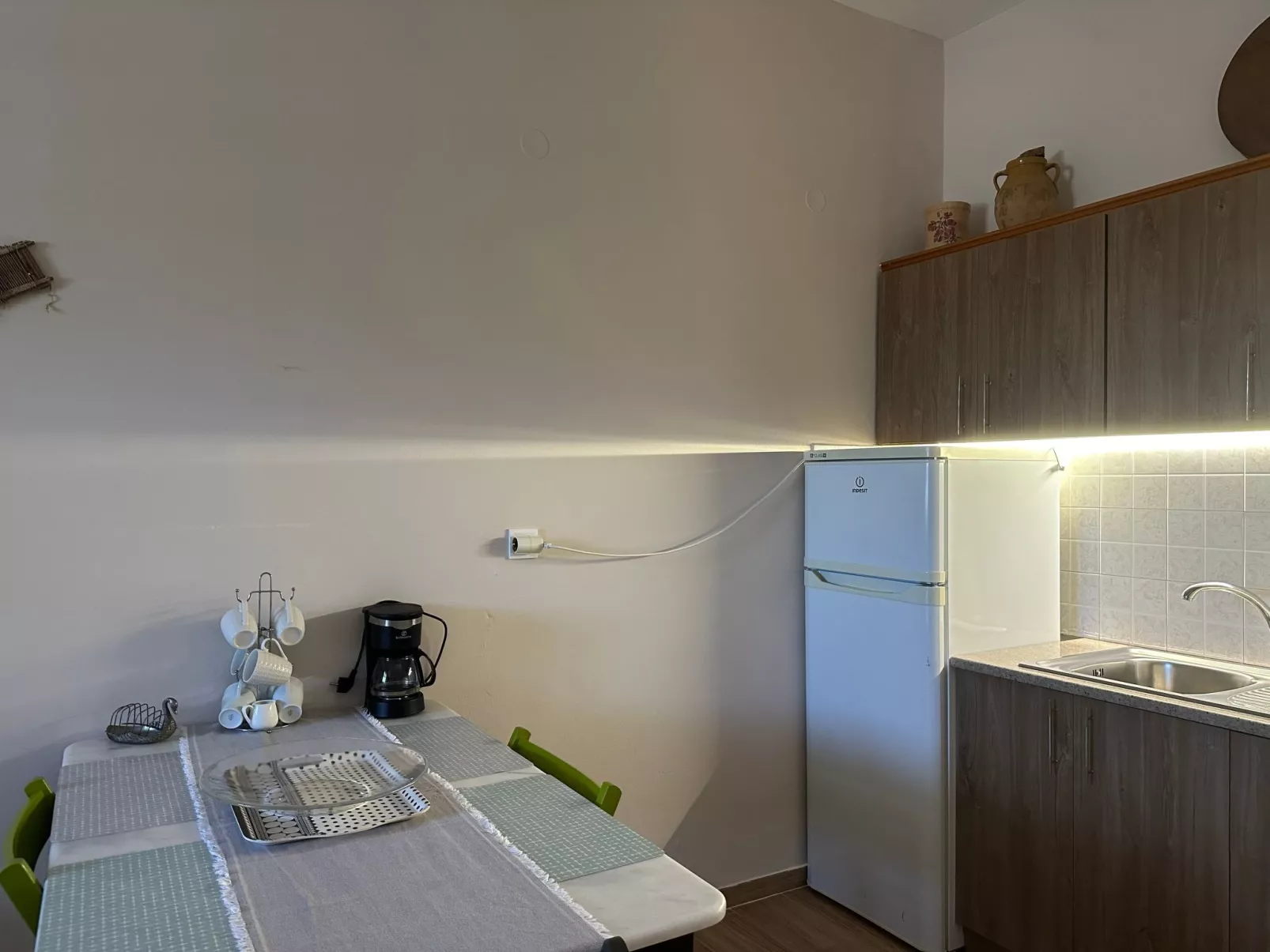 Genari Beach Atemberaubender Aufenthalt mit Meerblick - Drinnen