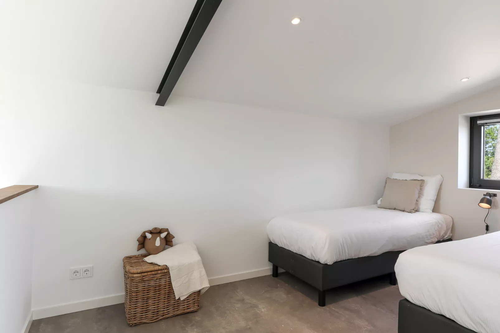 SUITE SILK-Bedroom