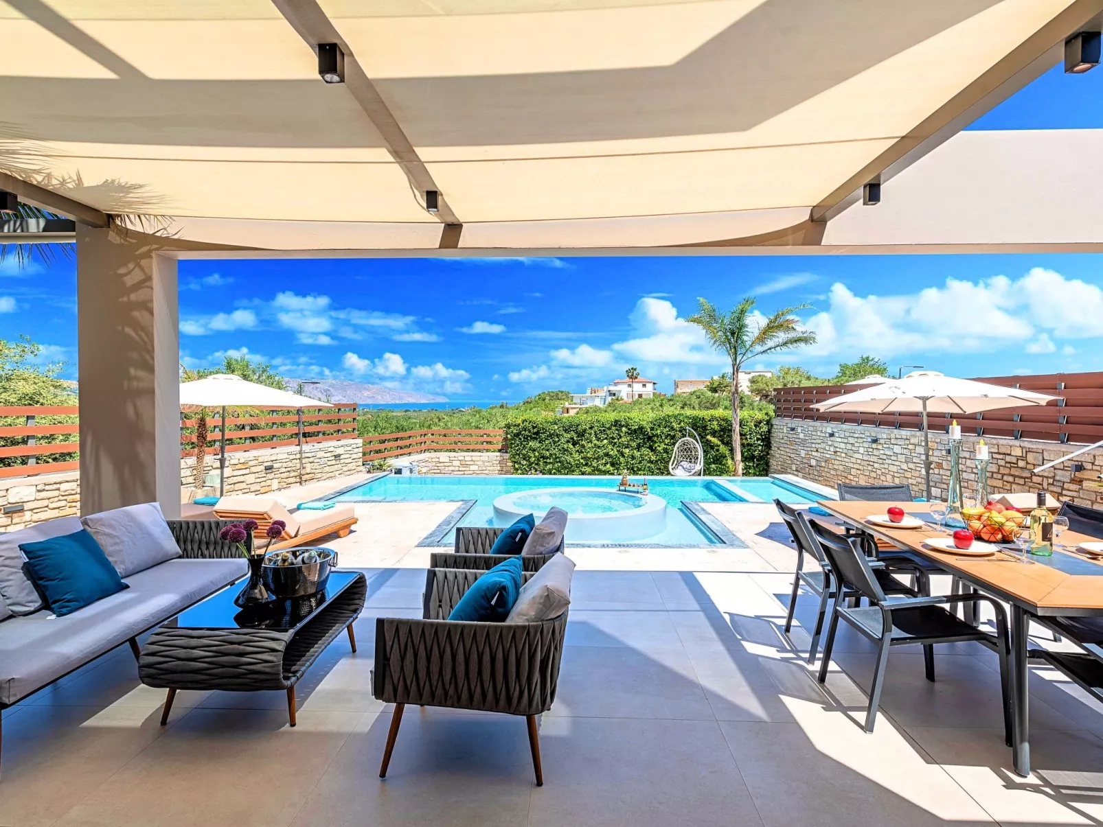 Villa "Minoas Grand" mit Blick auf das Wasser - Drinnen