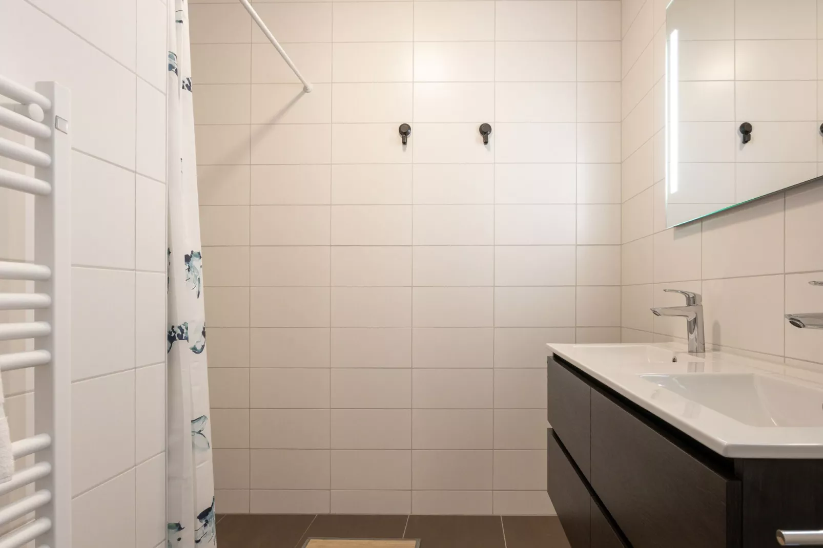 Uithaven 1B-Bathroom