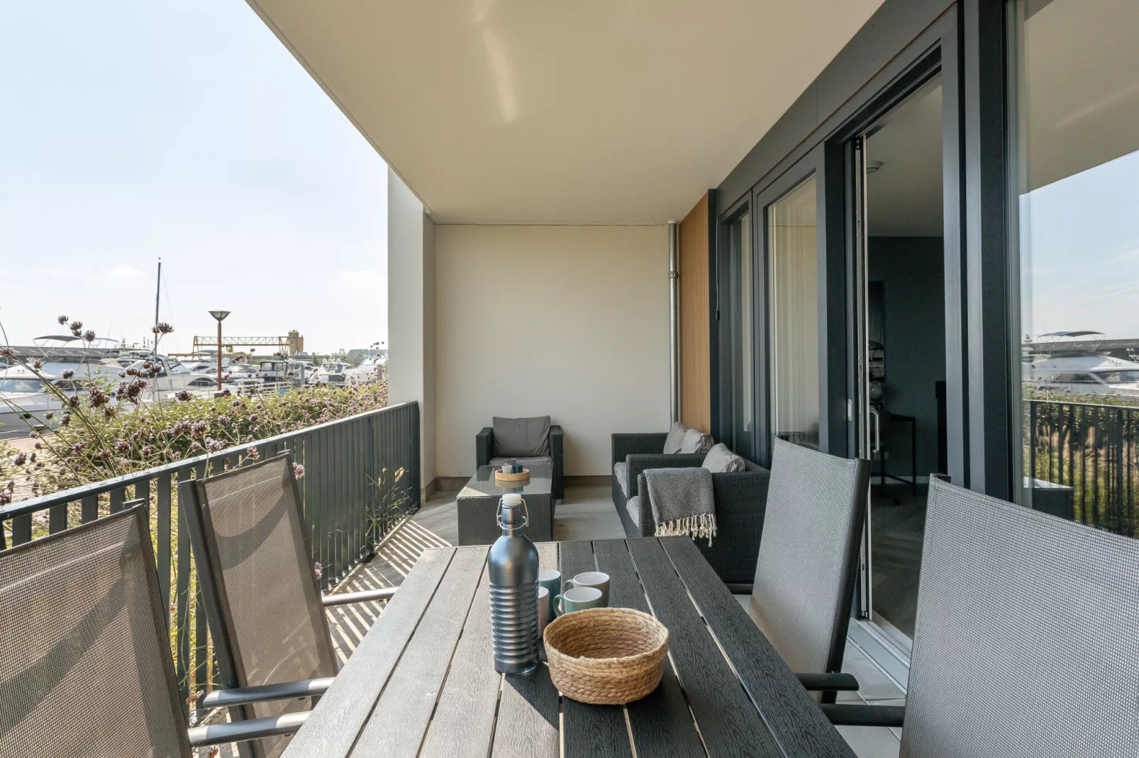 Uithaven 1B-Terrace balcony