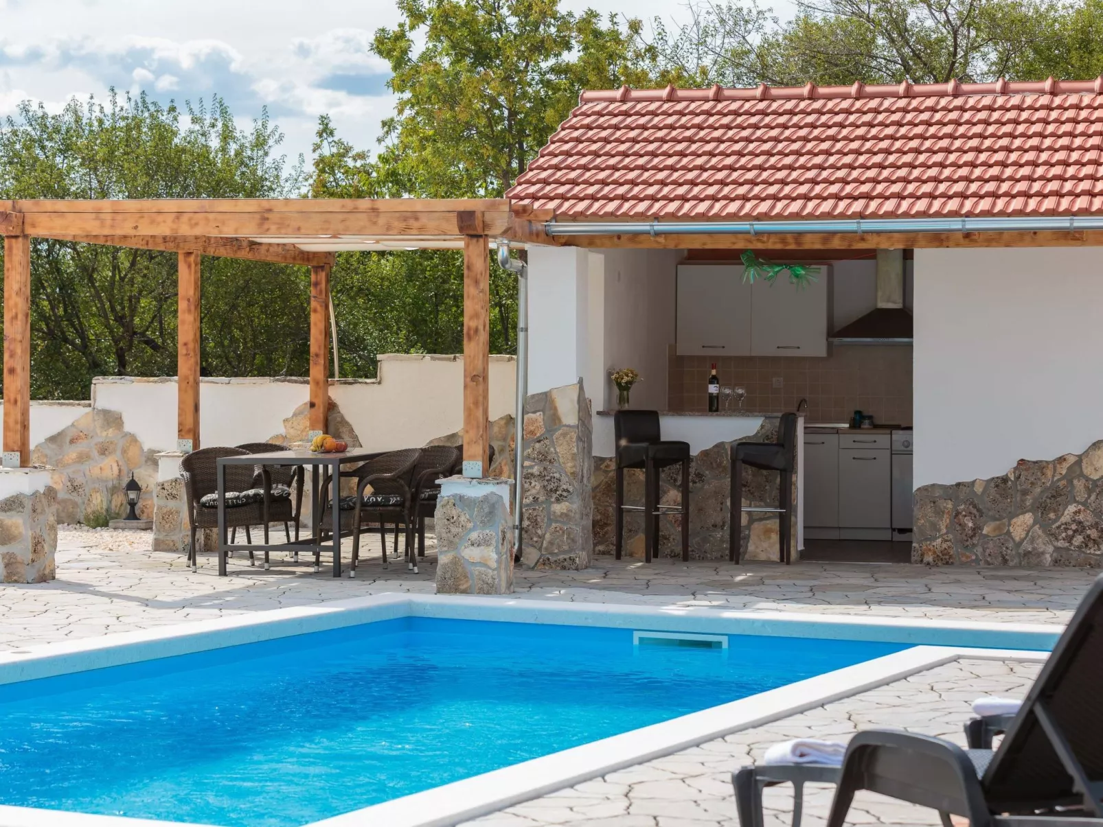 Villa Mystic Woods mit Pool - Outside