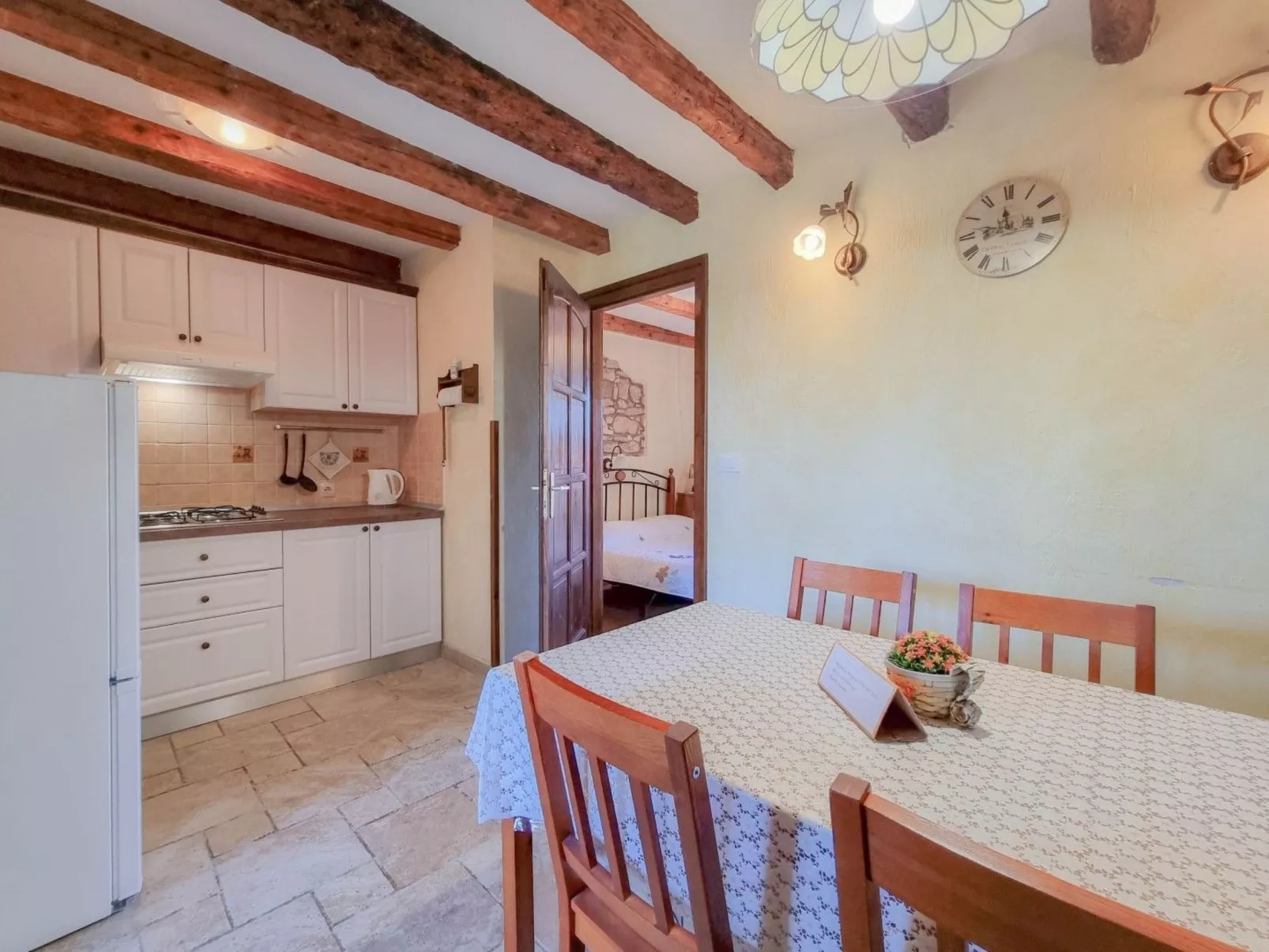 Für 2 Personen ca. 30 m&sup2; in Novigrad, Adriaküste Kroatien (Westküste von I - Image-tags.info