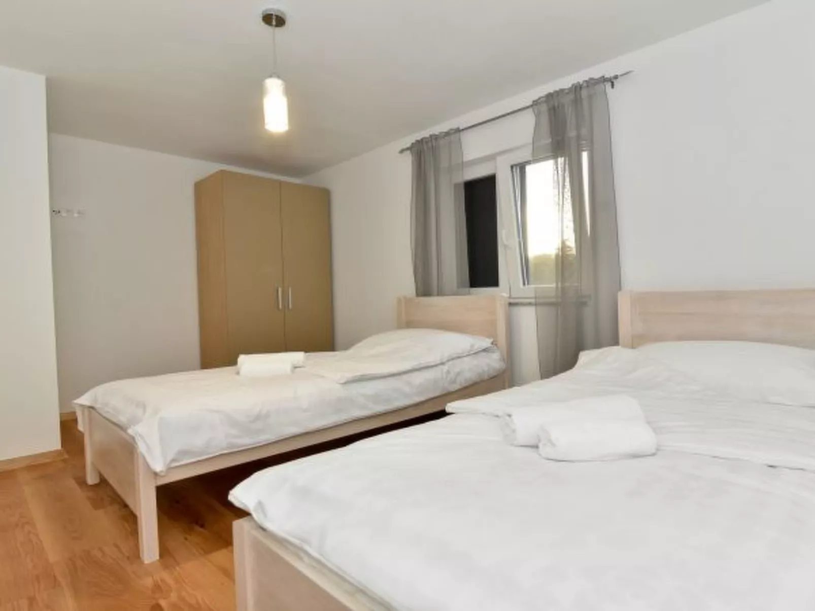 Villa Pinia with pool, Zadar - Image-tags.info