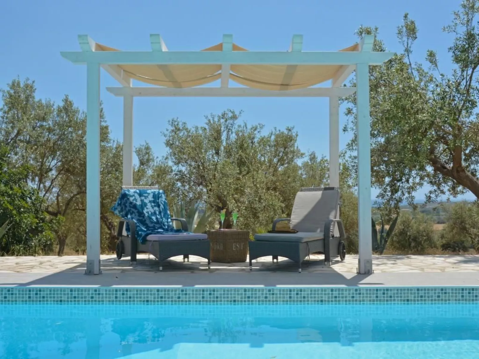 Moderne Ferienvilla bei Noto mit Meerblick und privatem Pool - Draußen