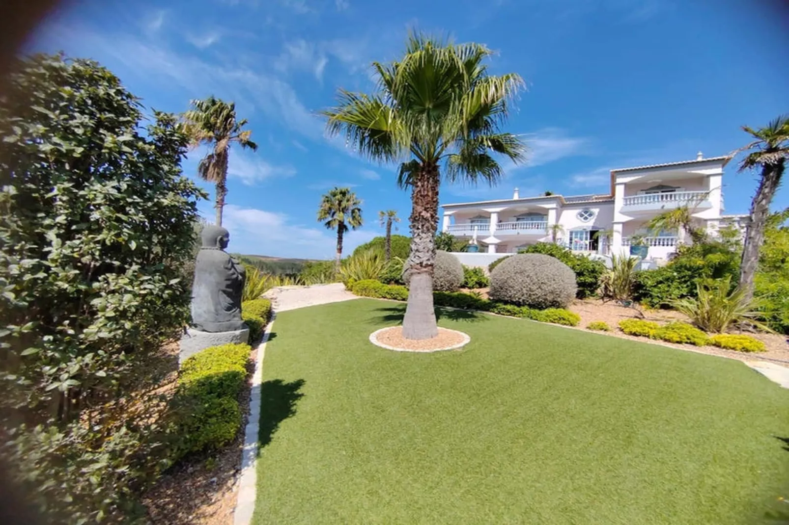 Surga 2 - Gardens in summer