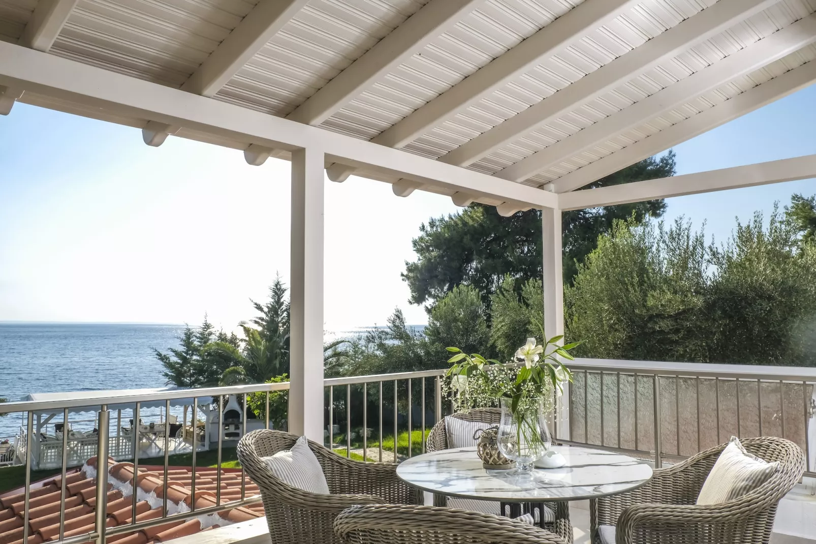 Holiday residence Acrotel Athena Villas, Elia Beach-Maisonette - Terrasse/Balkon