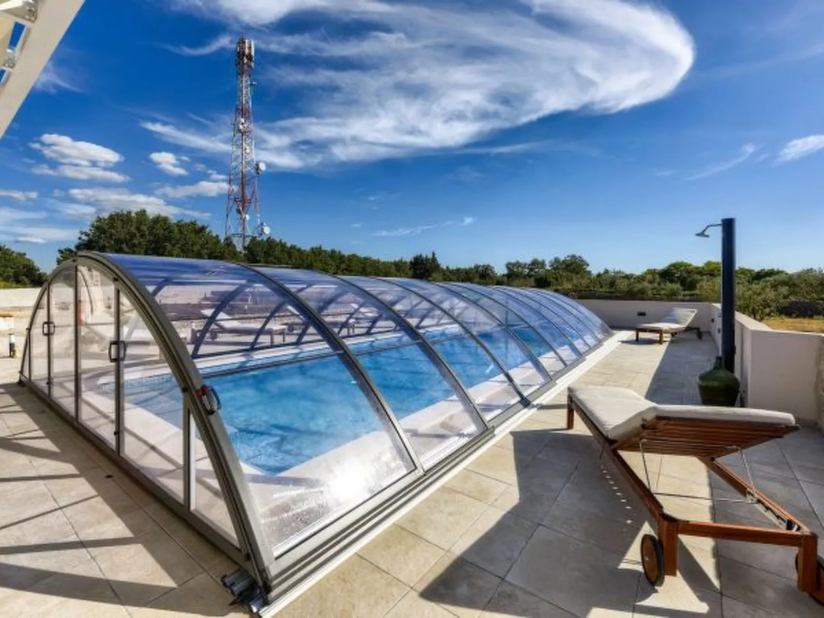 Villa Andamalu with heated pool - Image-tags.info