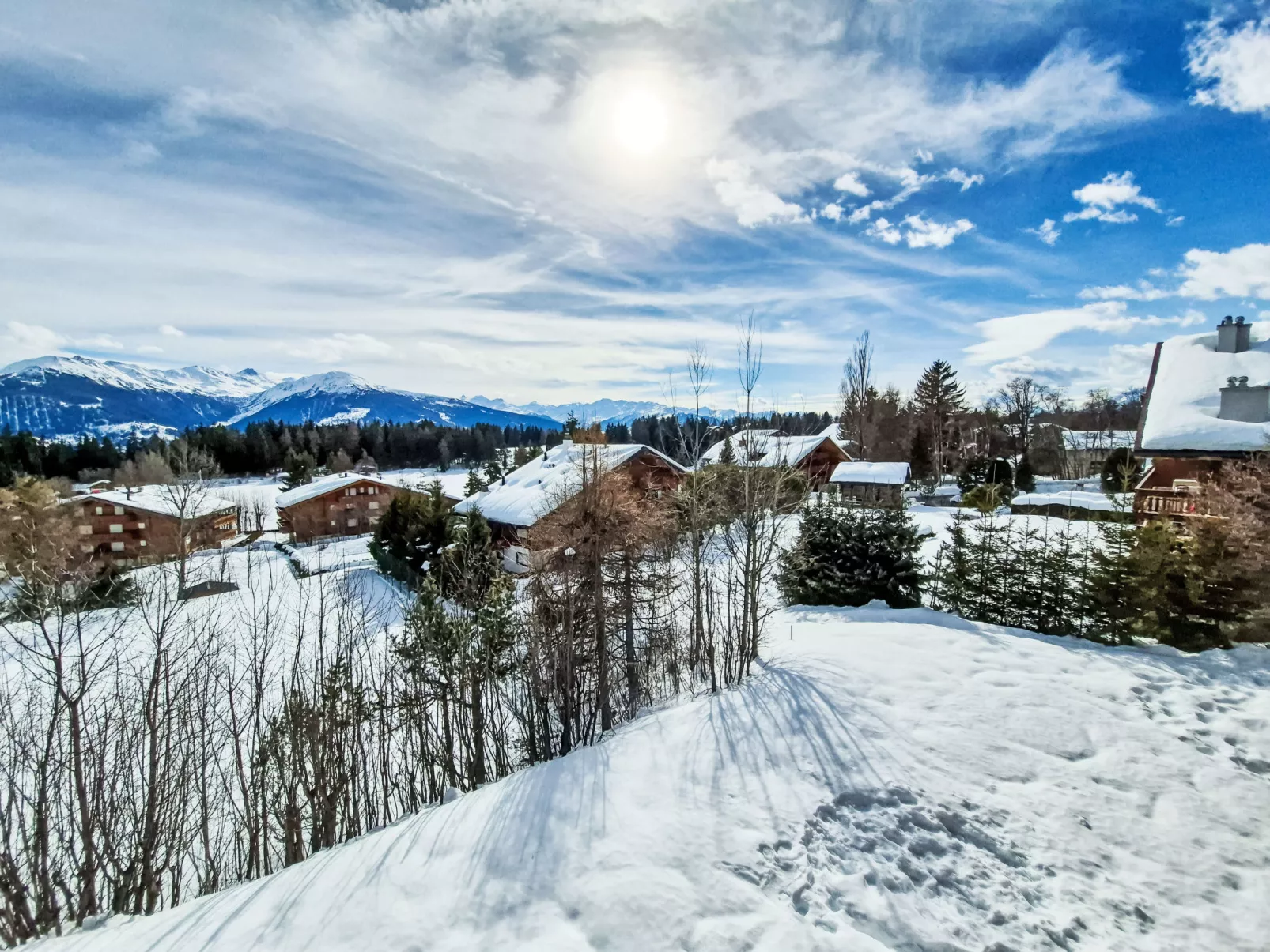 Crans-Léman 5 - Outside