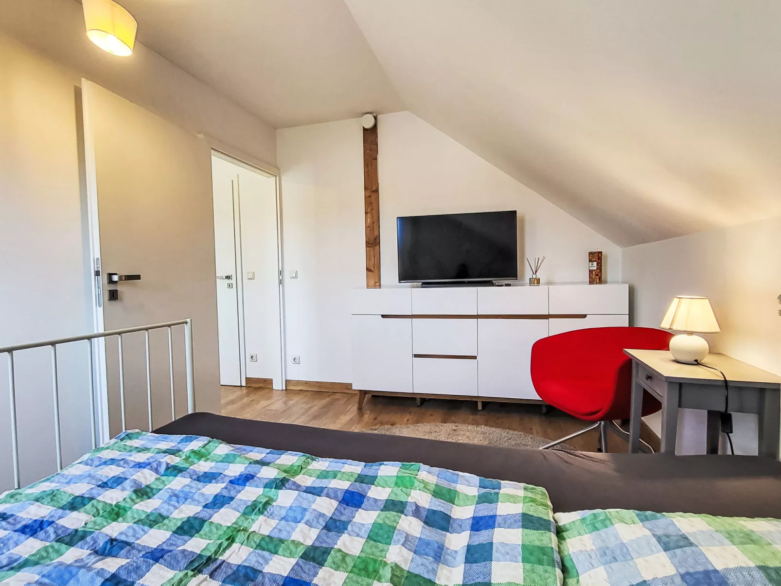 Kallinchen am Motzener See - Drinnen