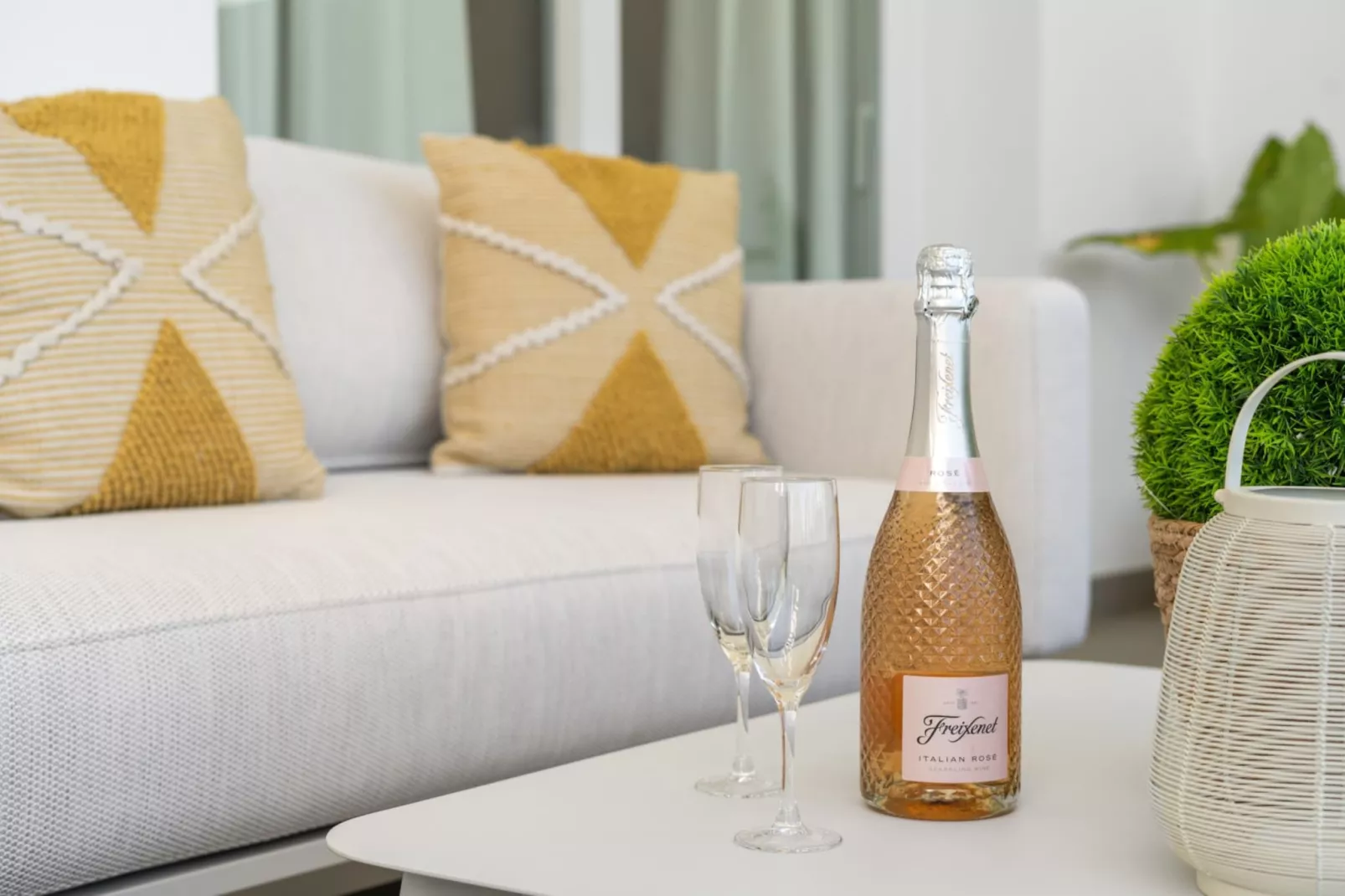 Stylish 2-Bed Apartment - ALCAZABA LAGOON (2115) - Ambiance