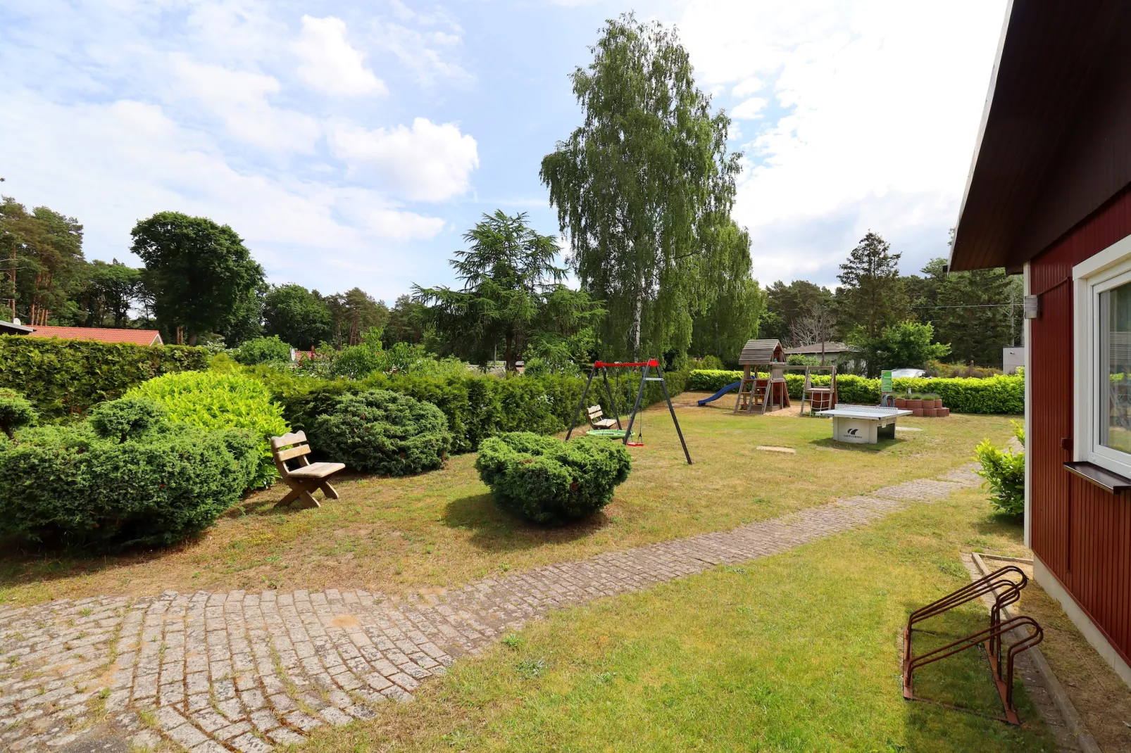 Räuberkuhle Koserow - Außenbereich Sommer