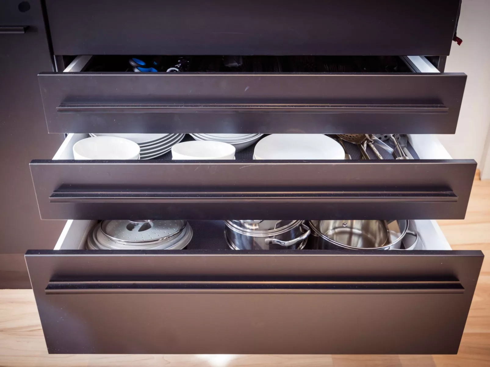 Schiller Apartment im Zentrum von Hof. Küche, Parkplatz, 250MBit Wlan - Inside