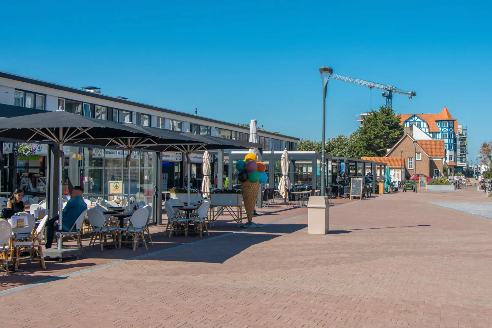 Resort Cadzand 1-Areas summer 1km