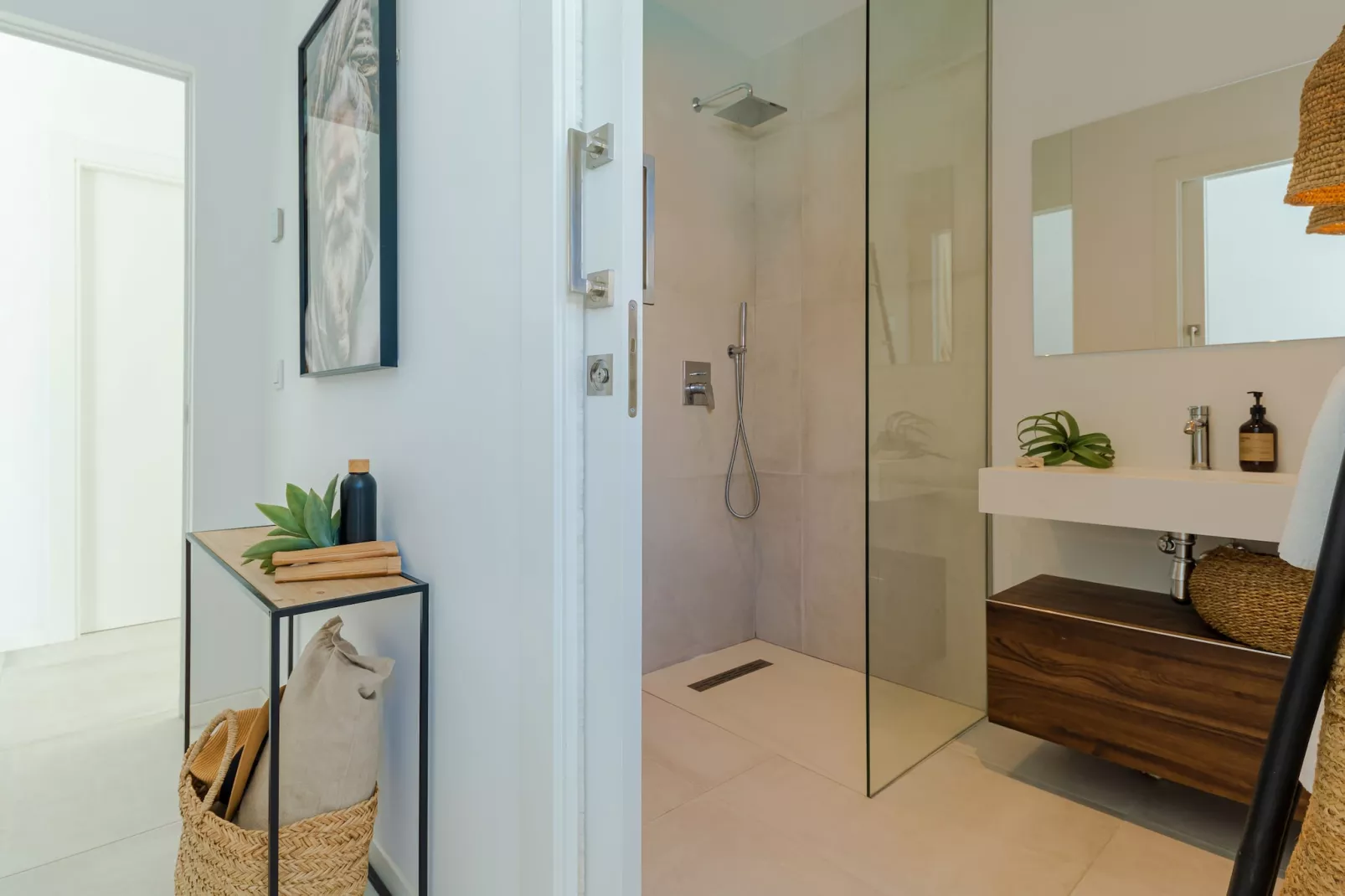 Unique & Luxurious Villa with Heated Pool! - Bathroom