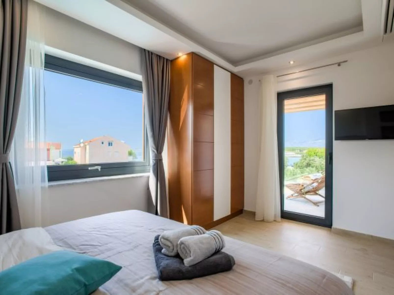 Beautiful villa Tamaria with heated pool - Image-tags.info