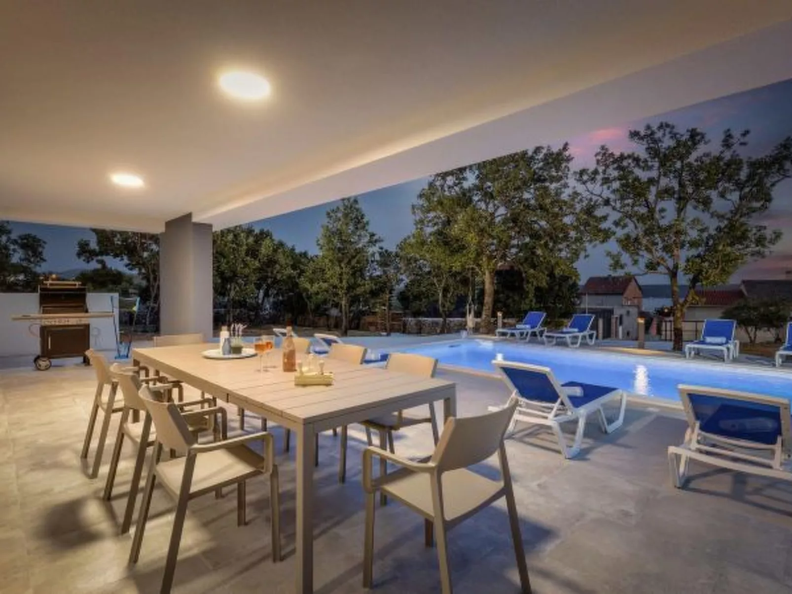 Seaview Villa Deep Green with pool - Image-tags.info