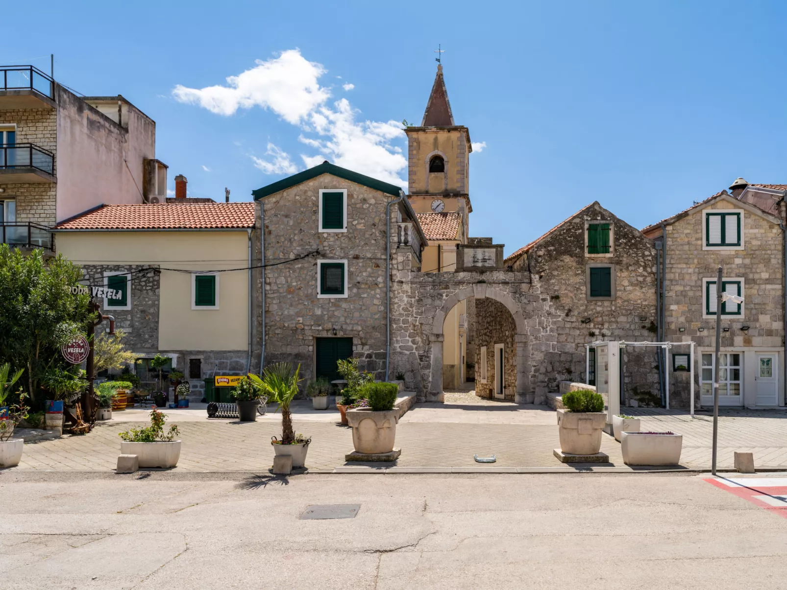 Maslina Delux - Umgebung