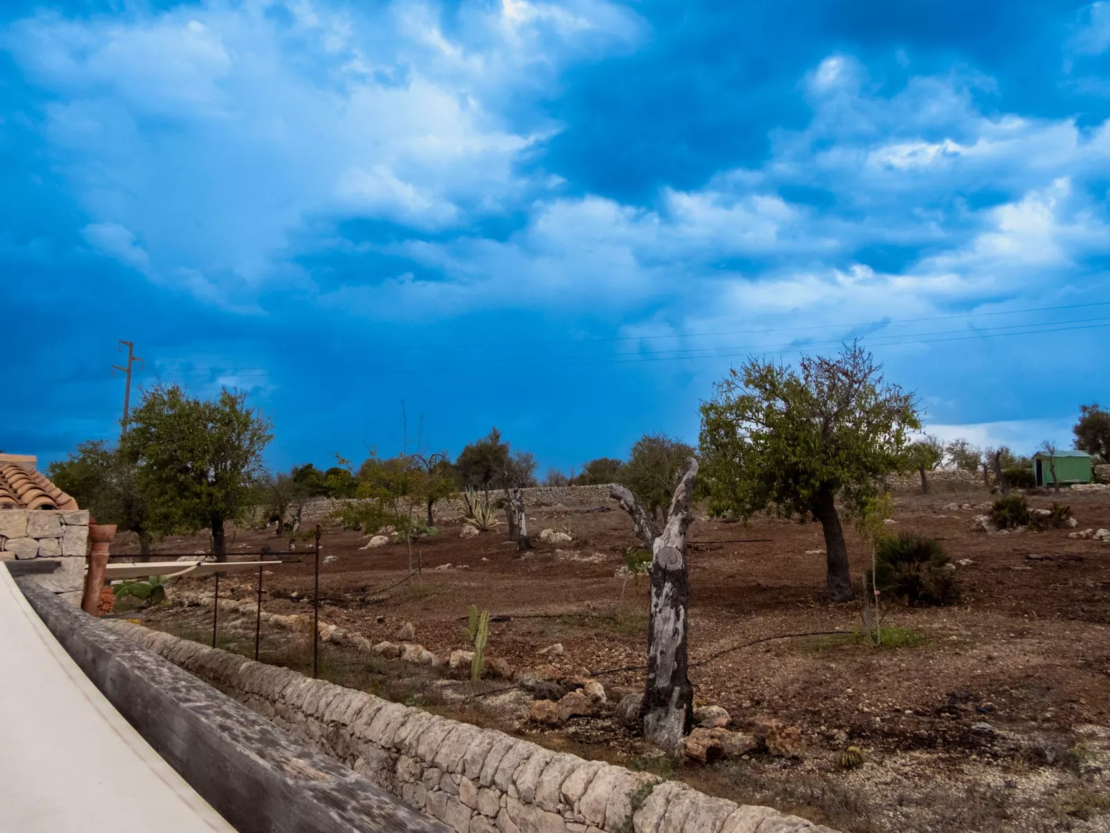 Giniusa' Studio mit Whirlpool-Badewanne - Outside