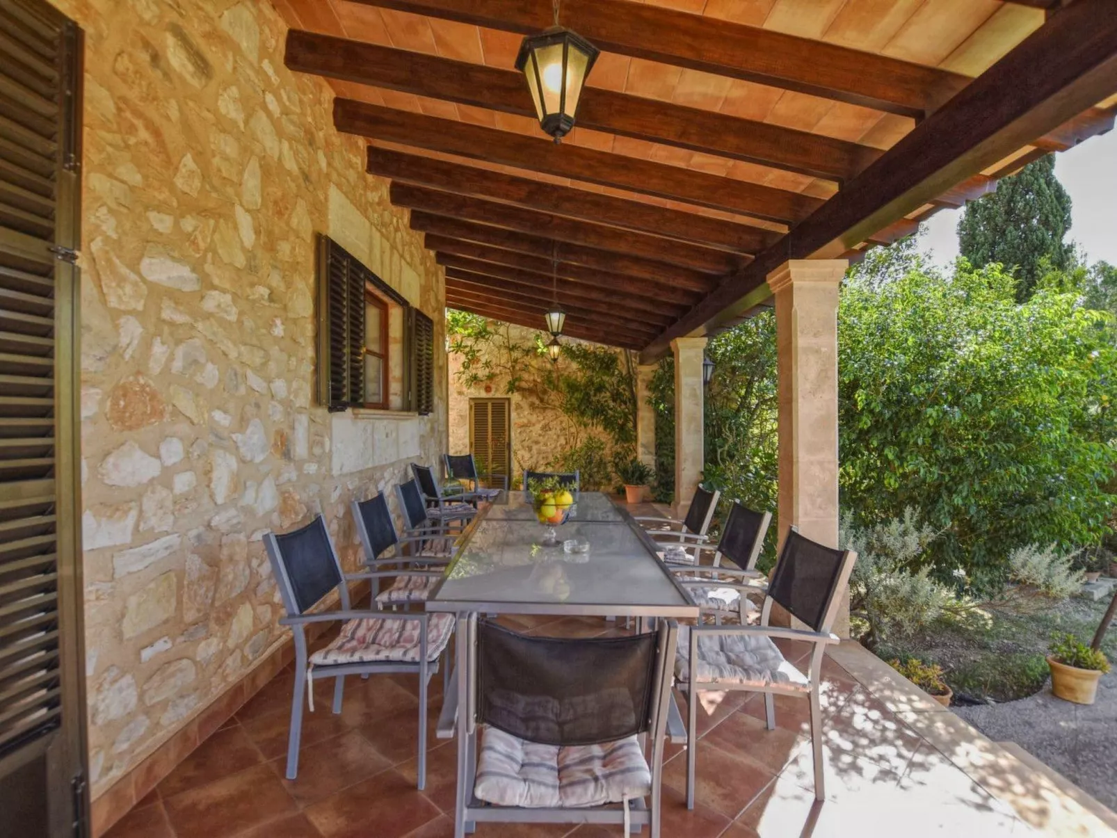 Rustikale Villa in der schönen mallorquinischen - Draußen