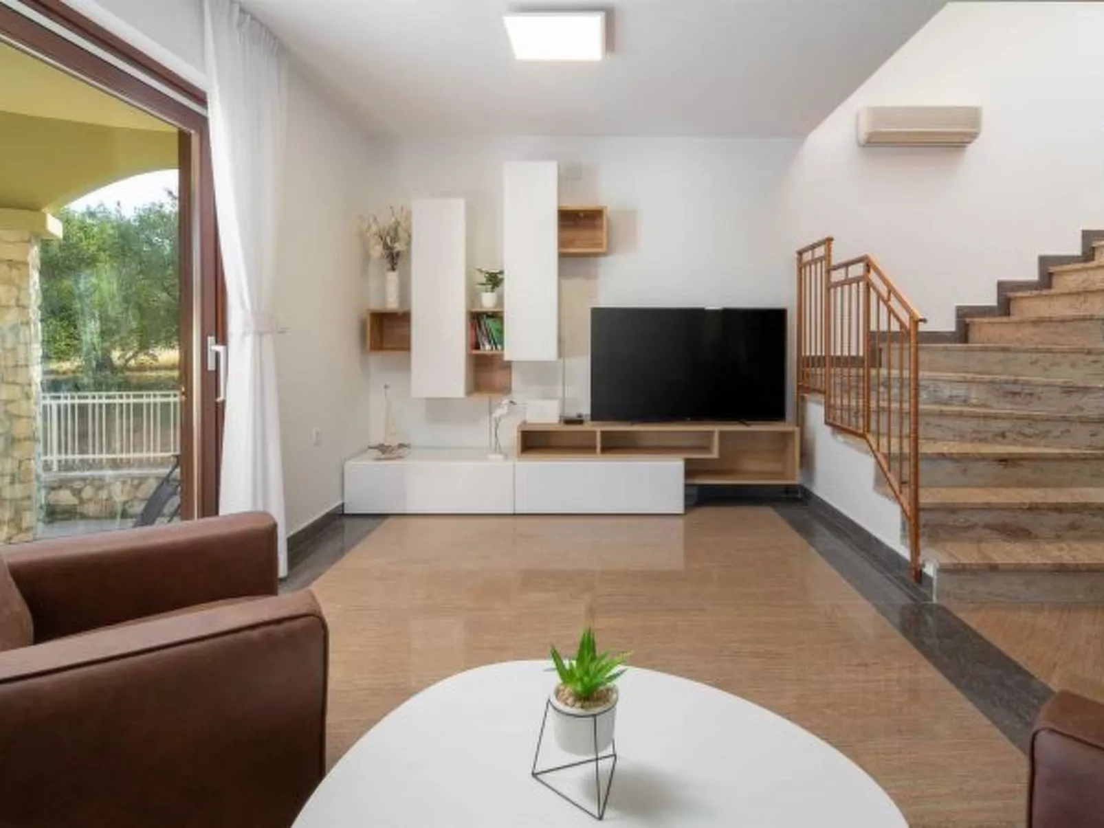 Charming Villa Rea, 8+2 with heated pool - Image-tags.info