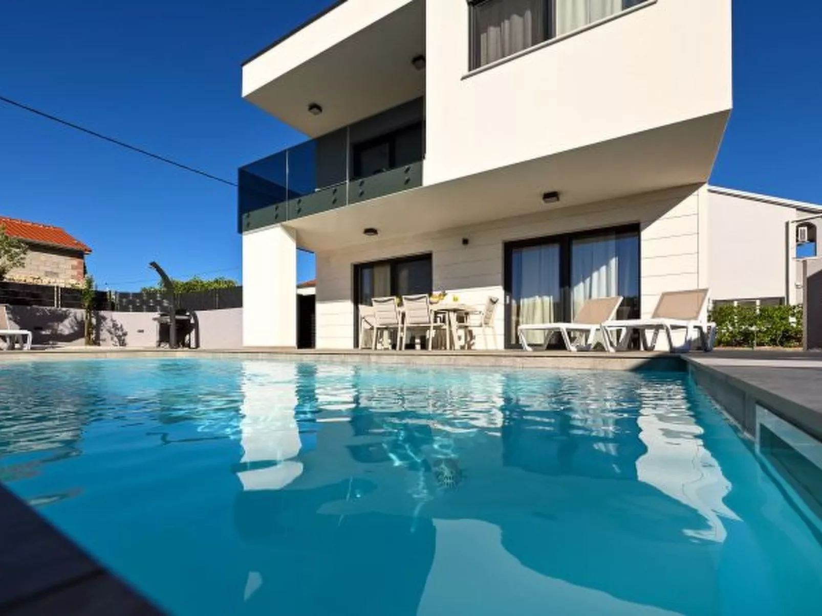 Villa Nostro Porto with pool - Image-tags.info