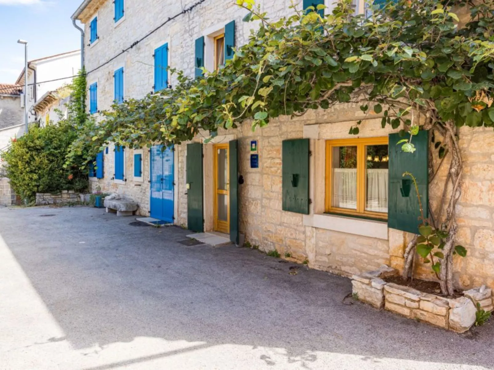 Villa Diana - Draußen