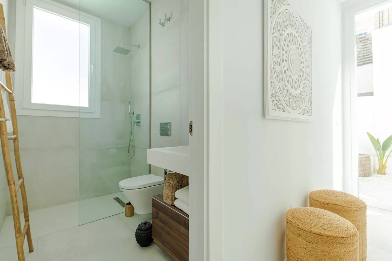 Unique & Luxurious Villa with Heated Pool! - Bathroom