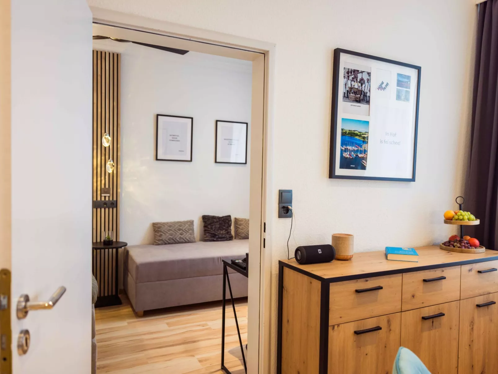 Schiller Apartment im Zentrum von Hof. Küche, Parkplatz, 250MBit Wlan - Inside