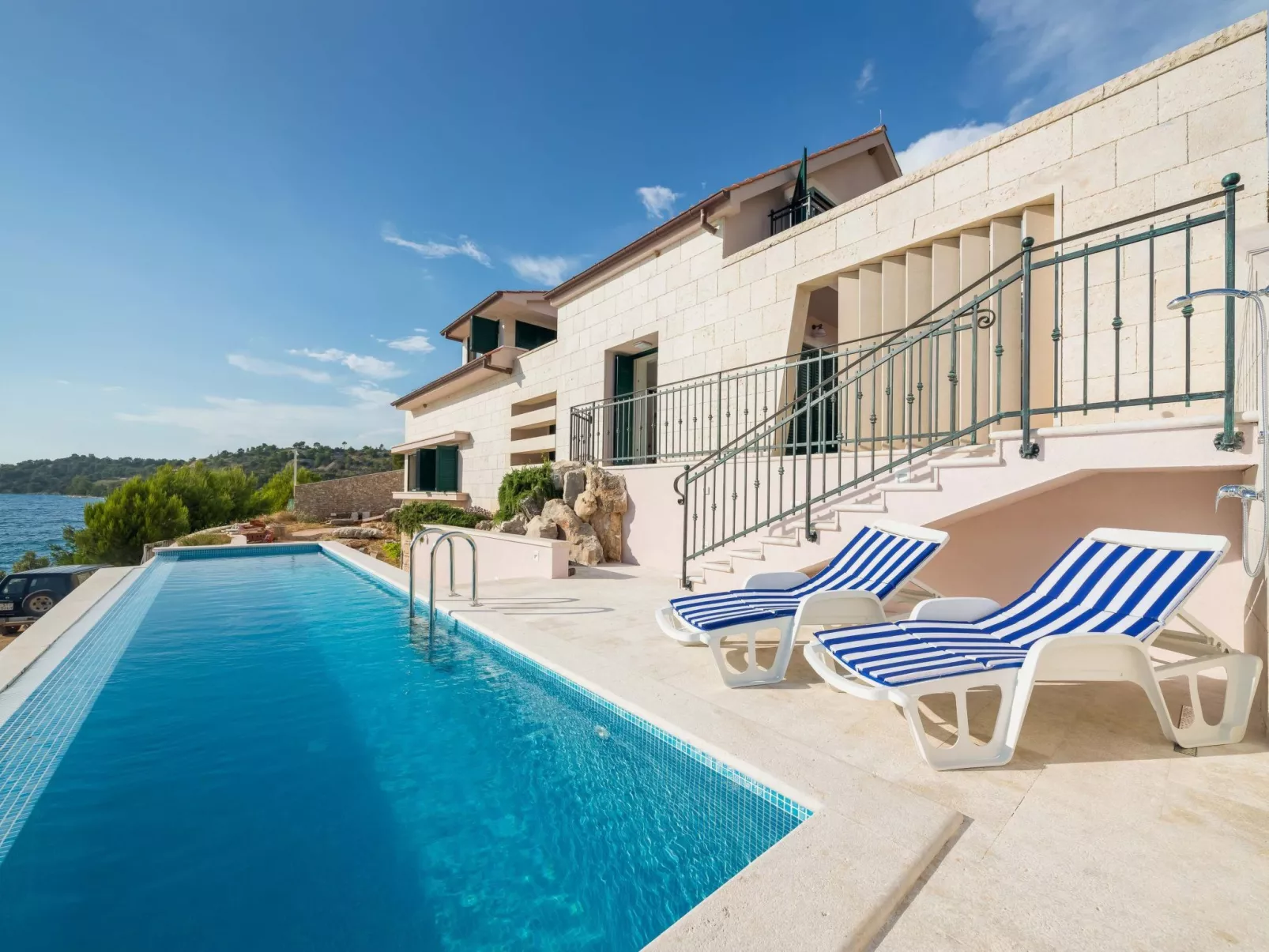 Ferienvilla "Sunset Bliss Retreat" - Dehors