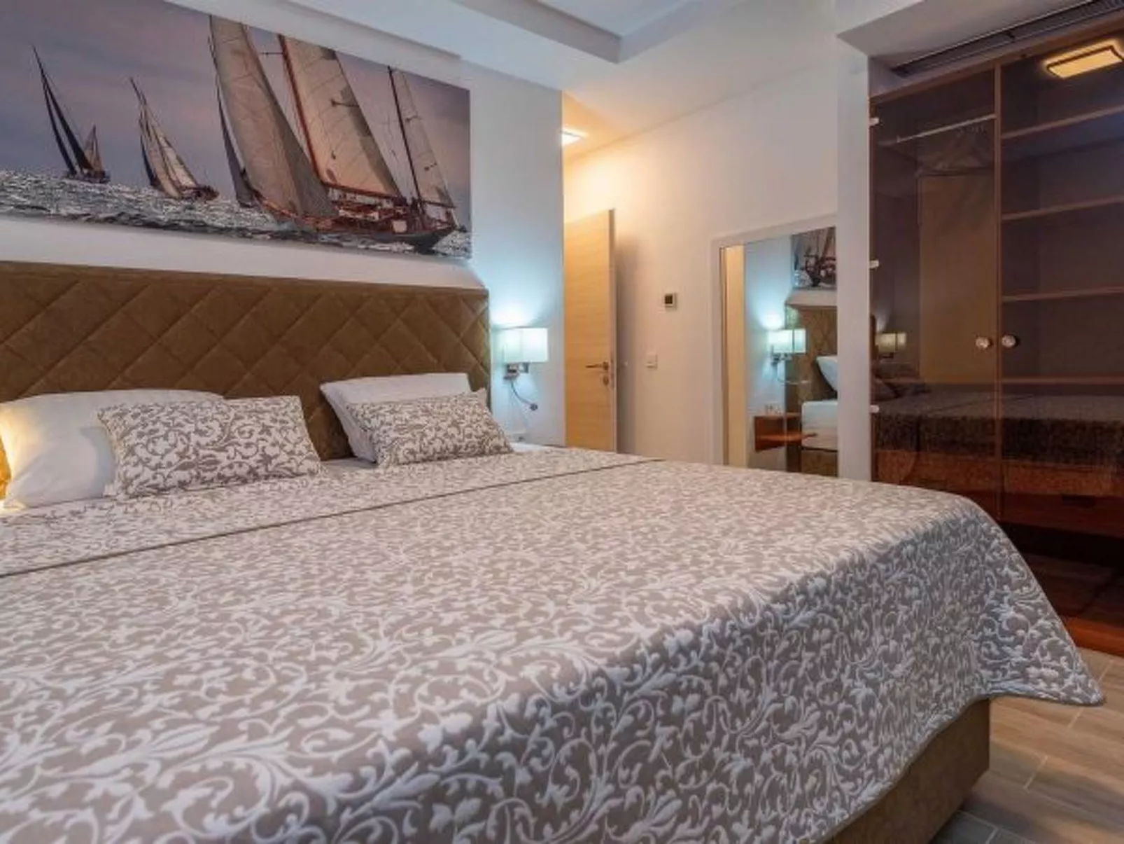 Luxury Villa Michele with infinity pool - Image-tags.info