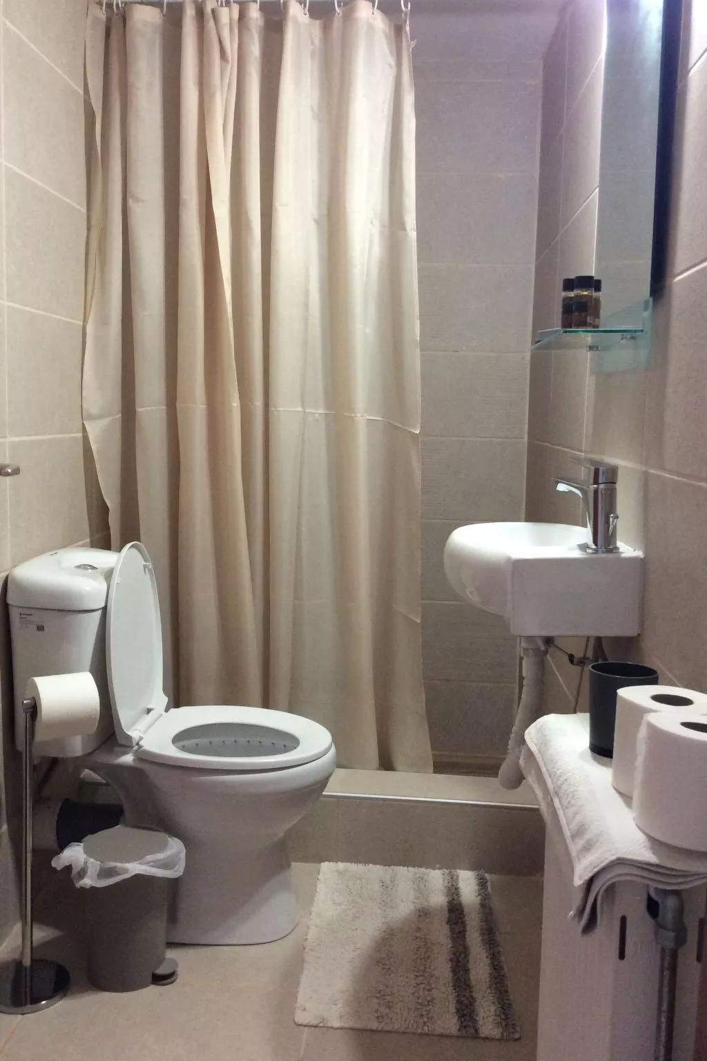 Genari Beach Atemberaubender Aufenthalt mit Meerblick - Drinnen