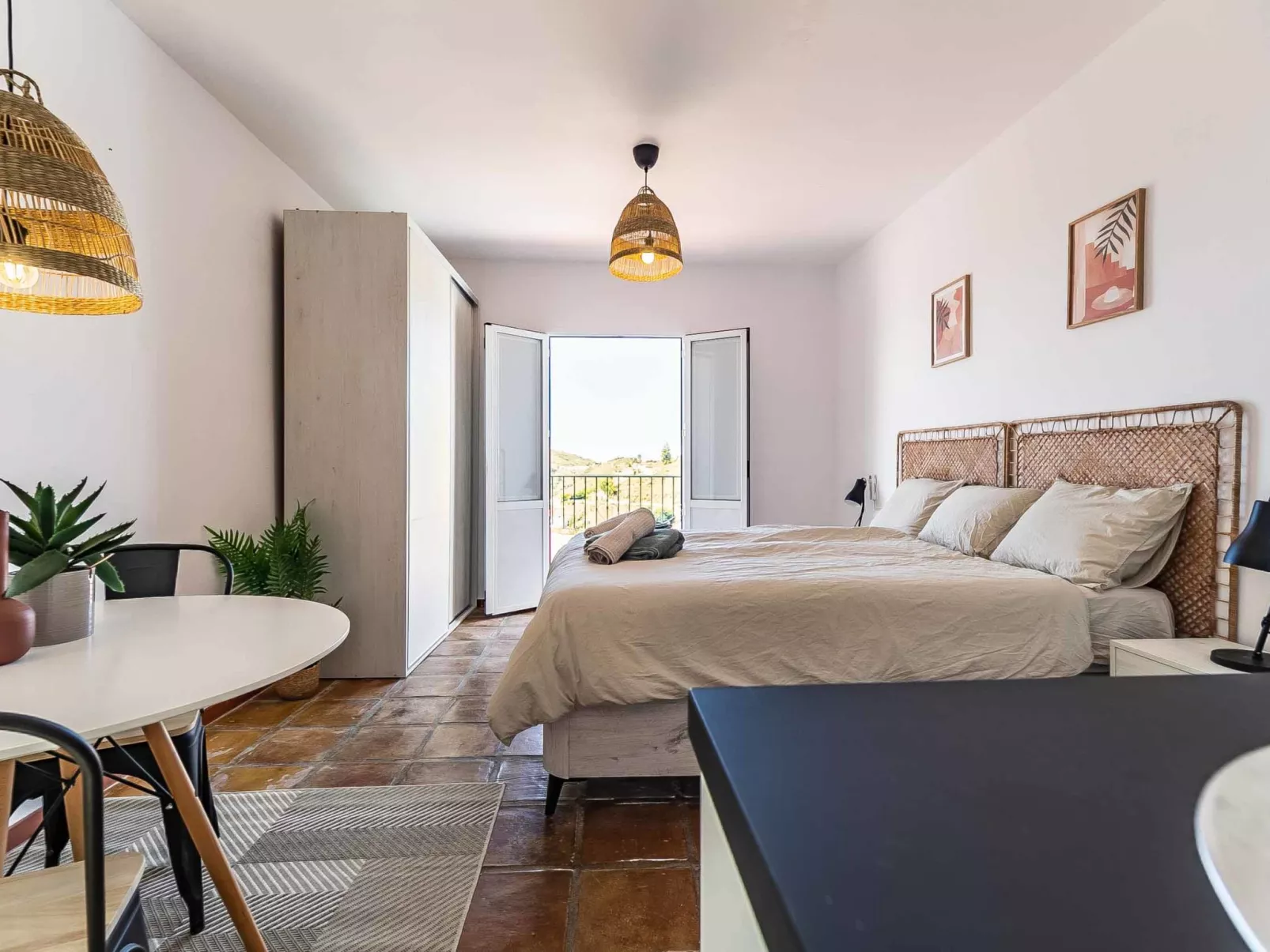 Hacienda Competa - Inside