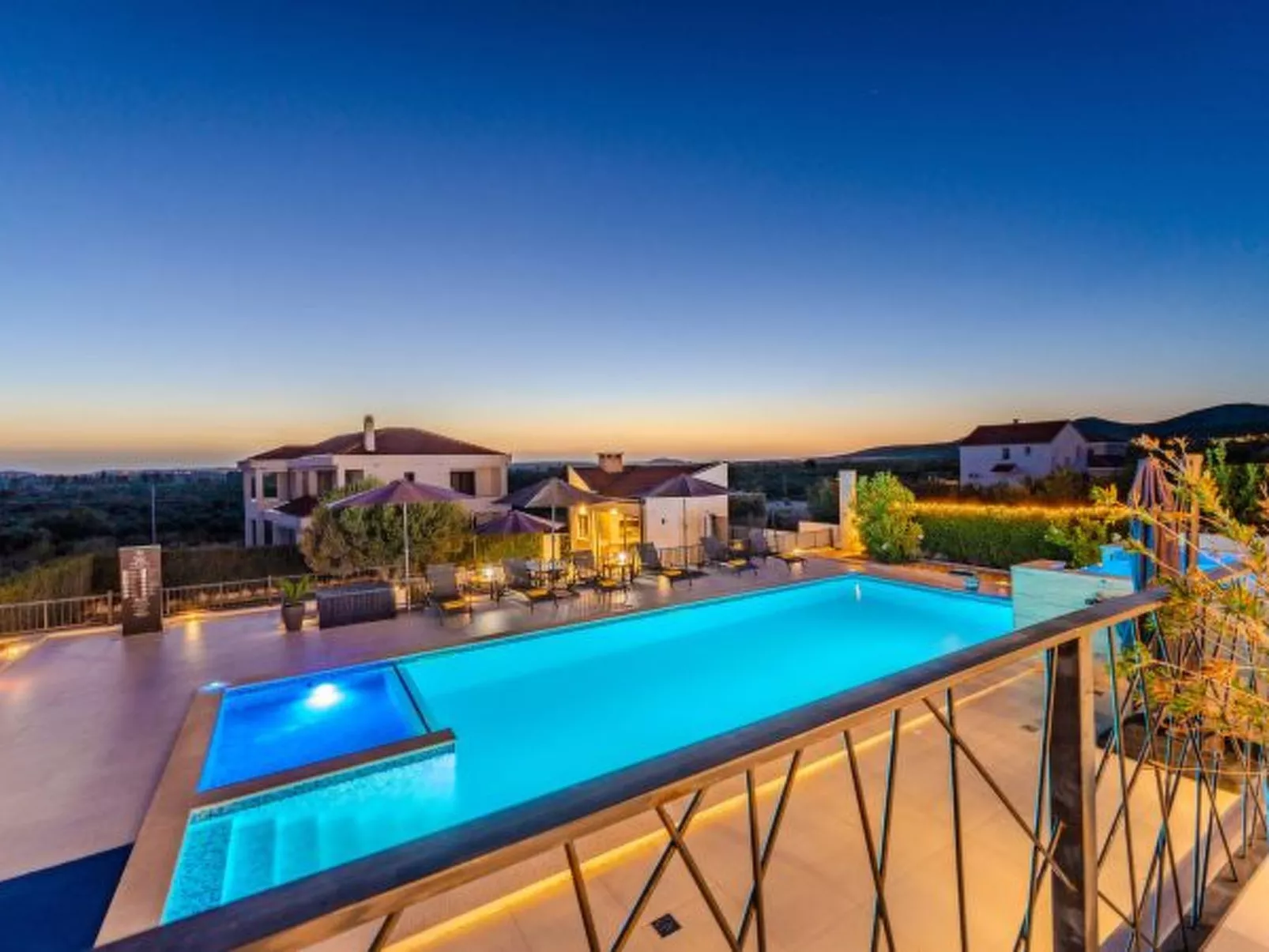 Beautiful villa Lara in Vrana with pool - Image-tags.info