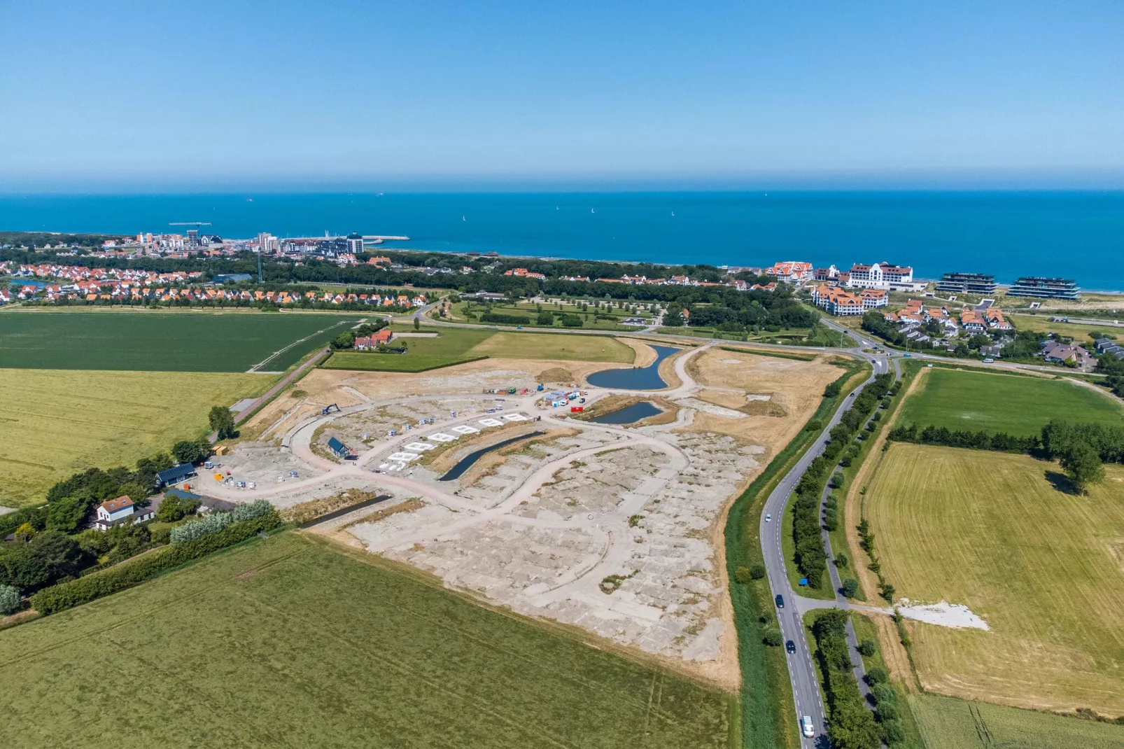 Resort Cadzand 4-Areas summer 1km