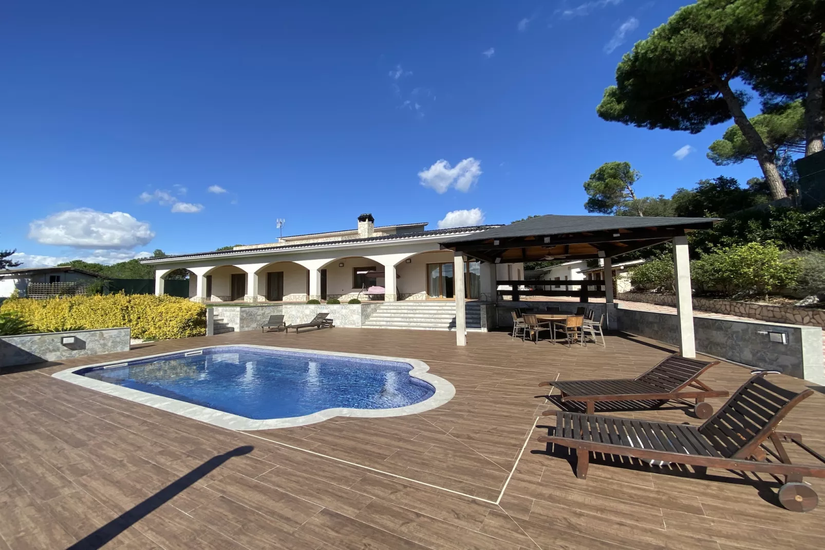 Vivalidays Villa Kiros - Outdoor