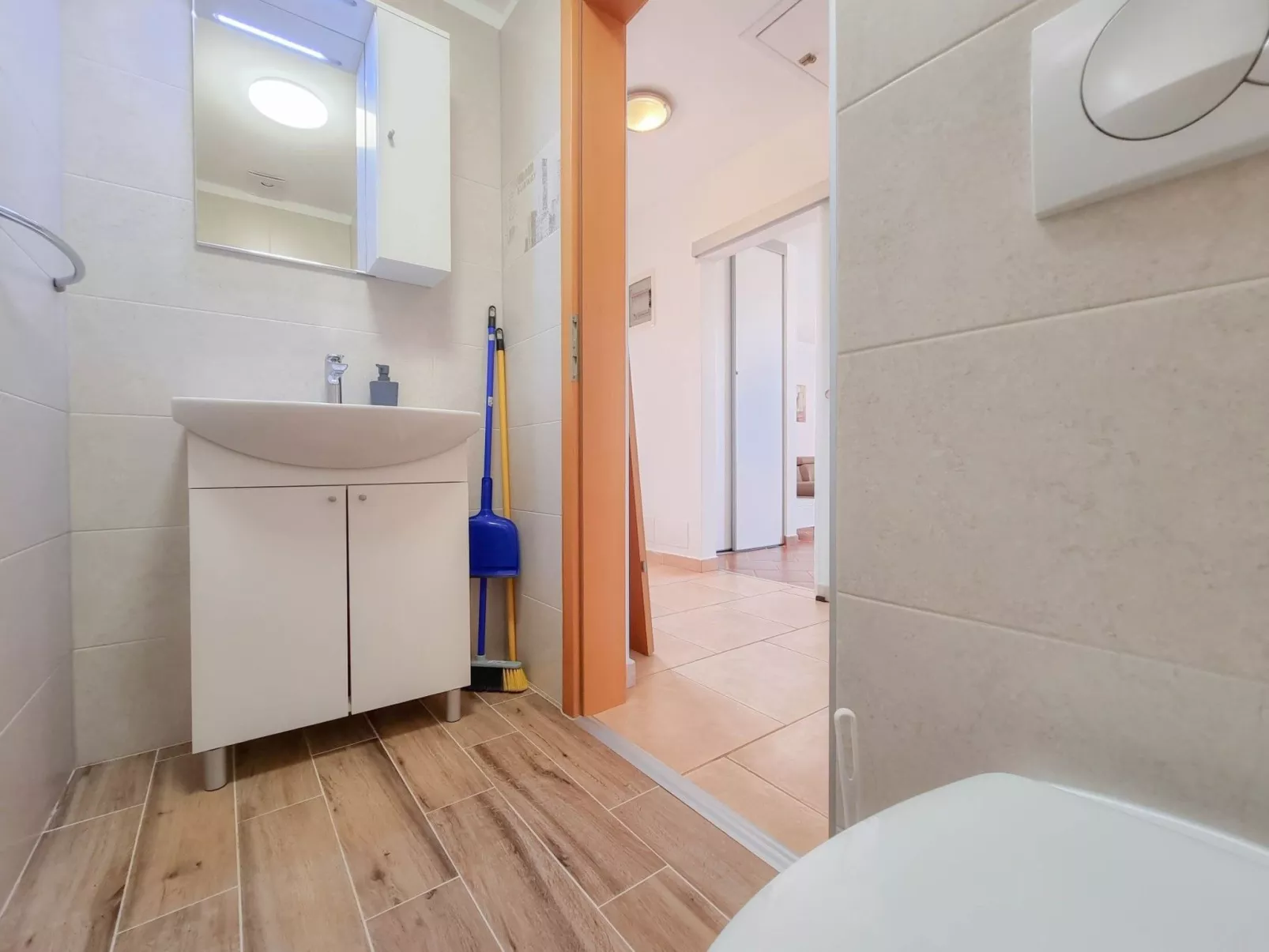 Appartement "Barbara" mit Blick auf das Wasser - Inside