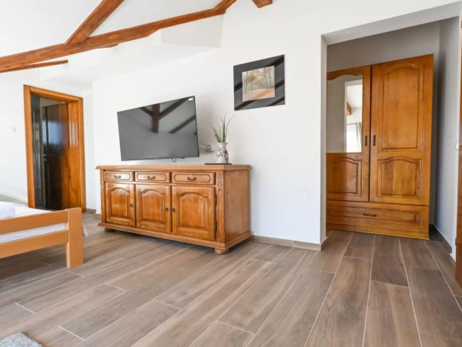 Holiday Home Urbana with pool - Image-tags.info