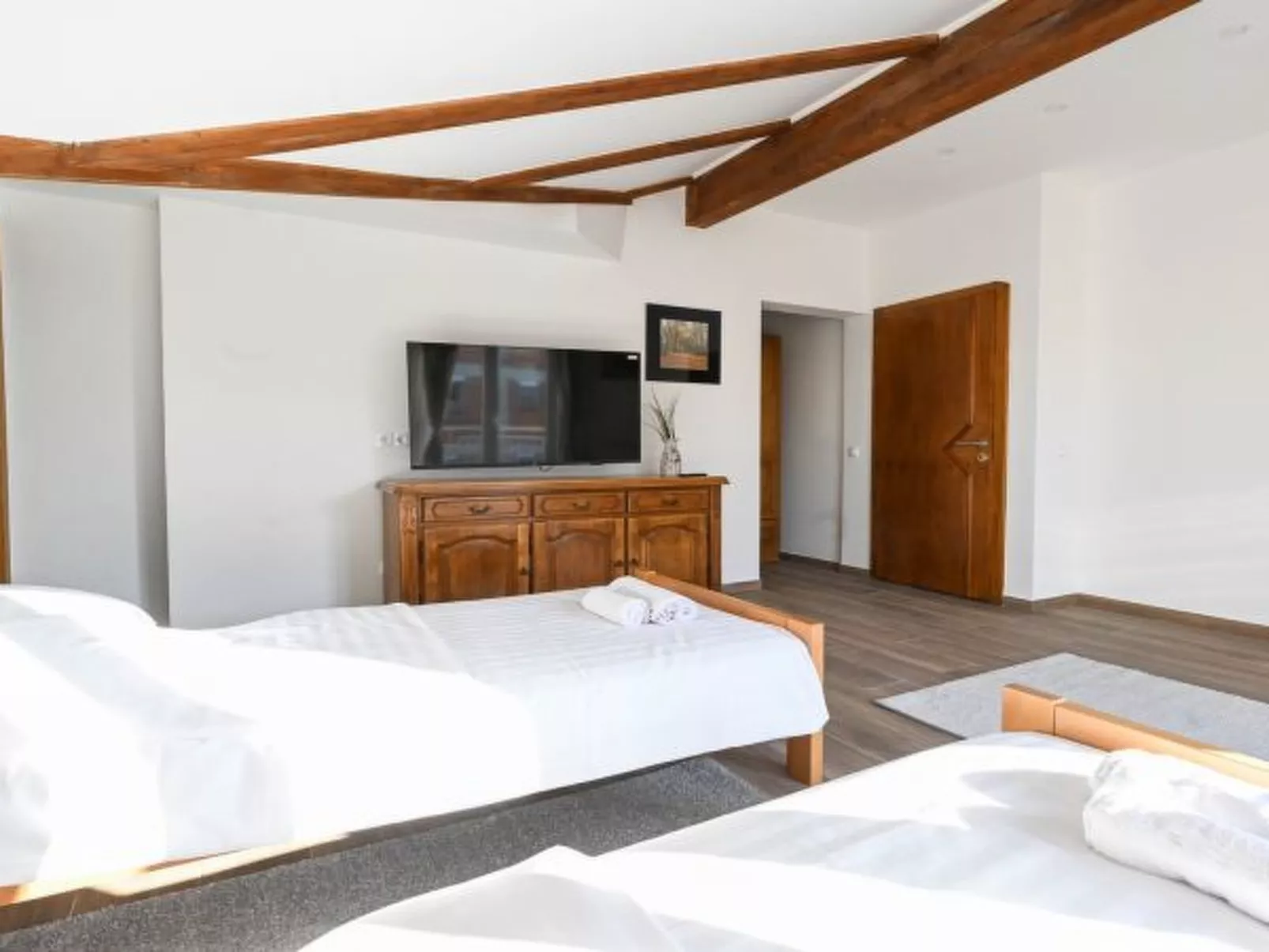 Holiday Home Urbana with pool - Image-tags.info