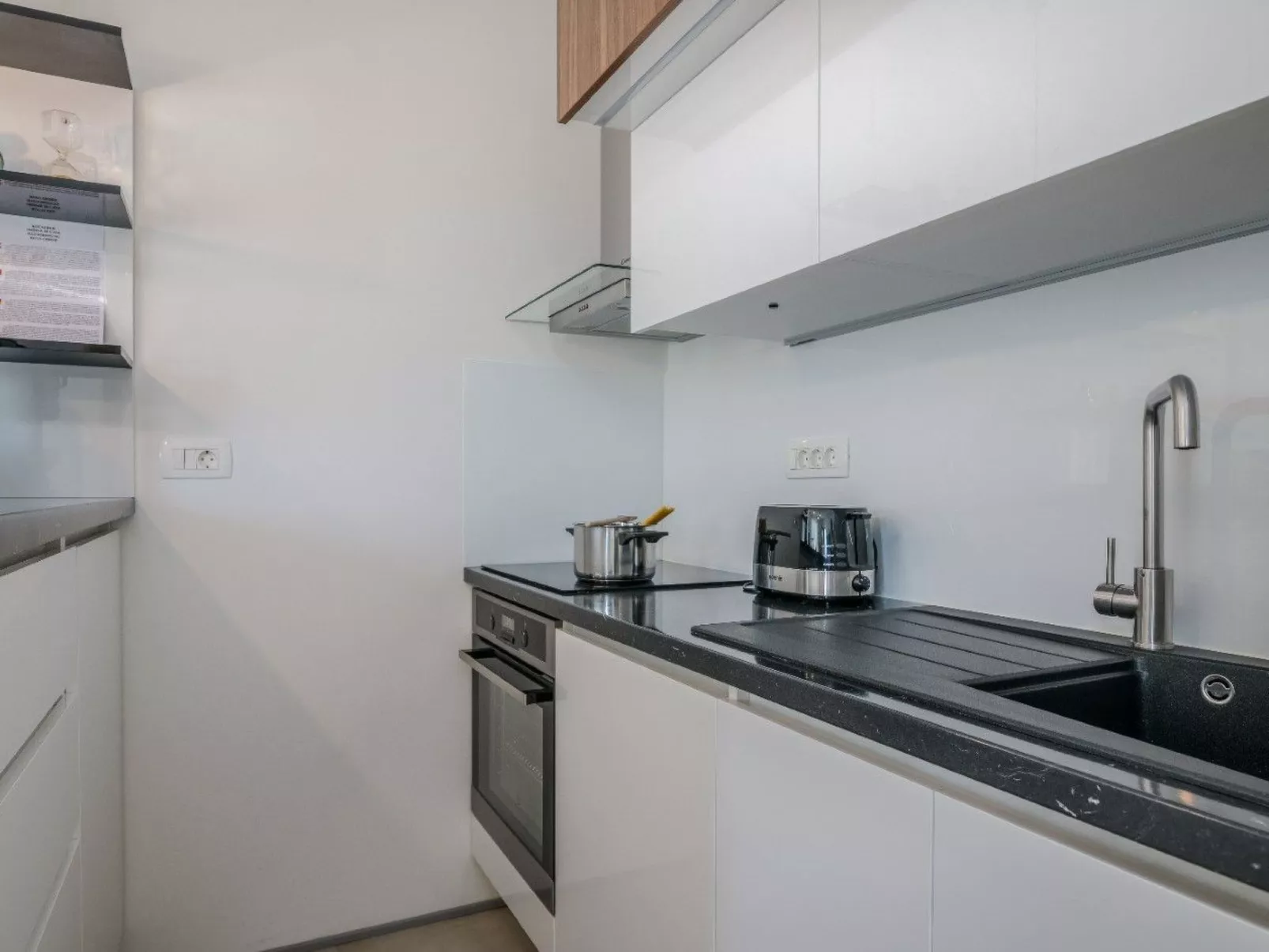 Für 6 Personen ca. 130 m&sup2; in Novigrad, Adriaküste Kroatien (Westküste von - Image-tags.info