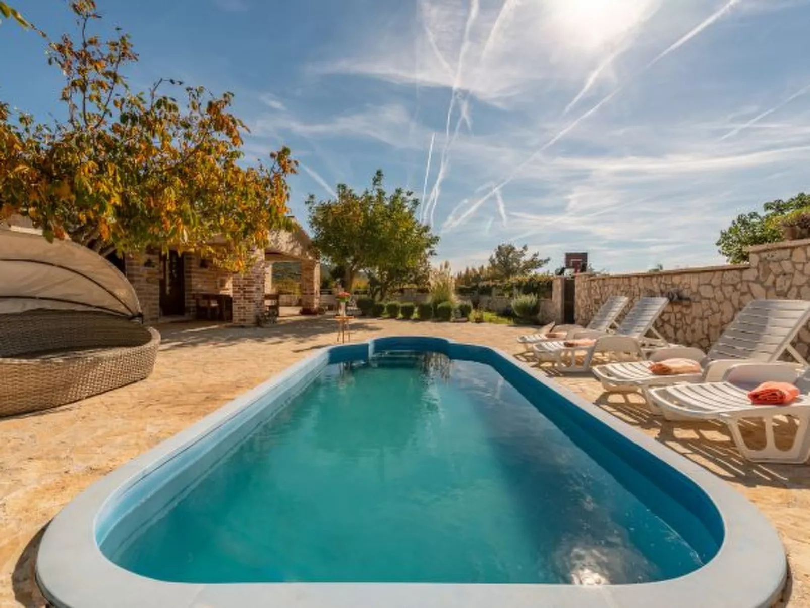 Villa Callista with Pool - Image-tags.info