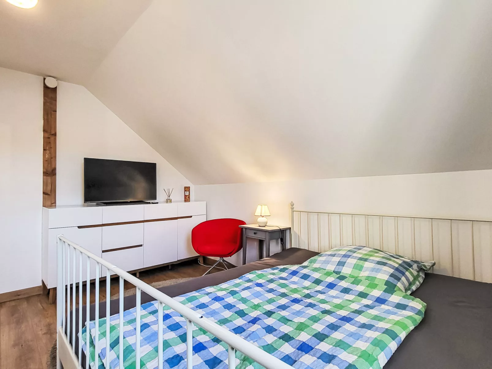 Kallinchen am Motzener See - Drinnen