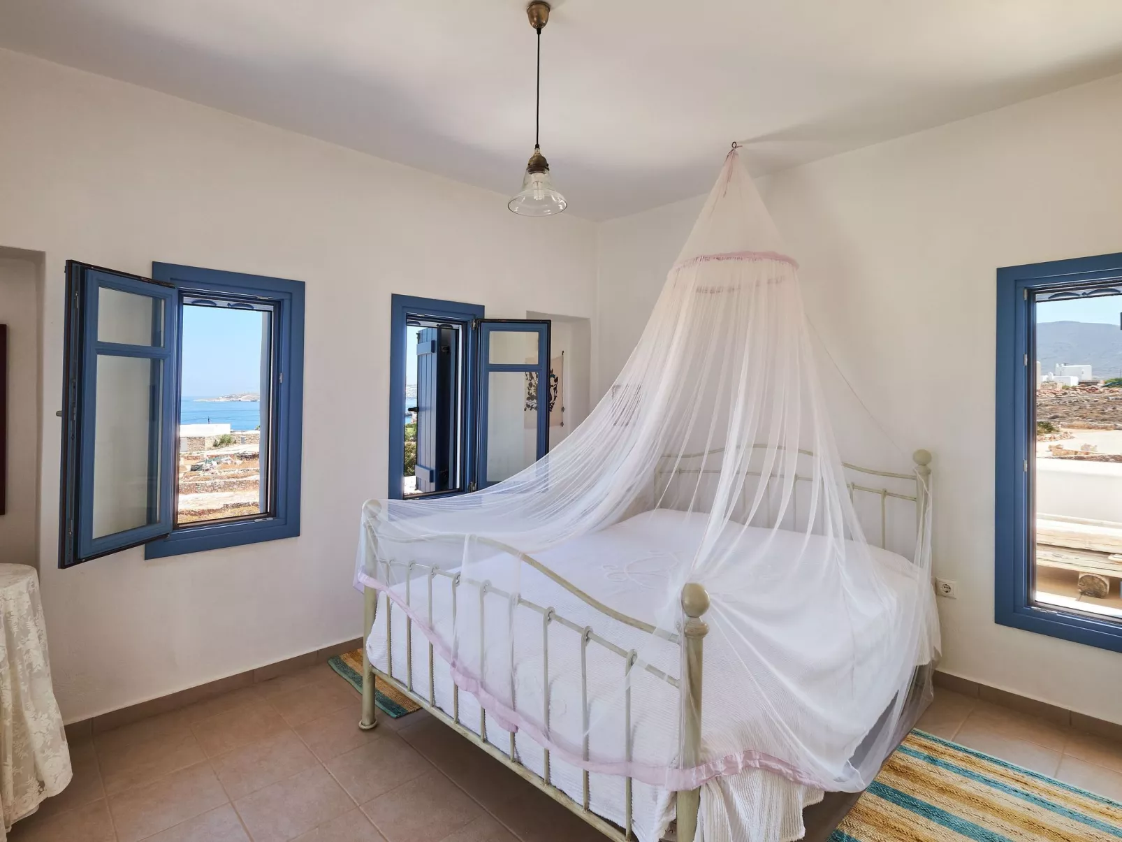 Große, komfortable Pool-Villa, Strand zu Fuß erreichbar - Drinnen