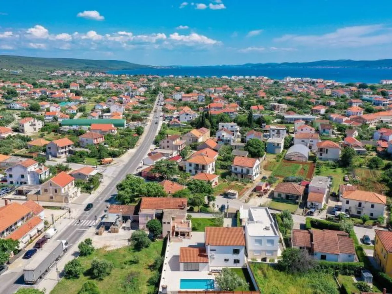 Villa Marta with heated pool and traditional taver - Image-tags.info