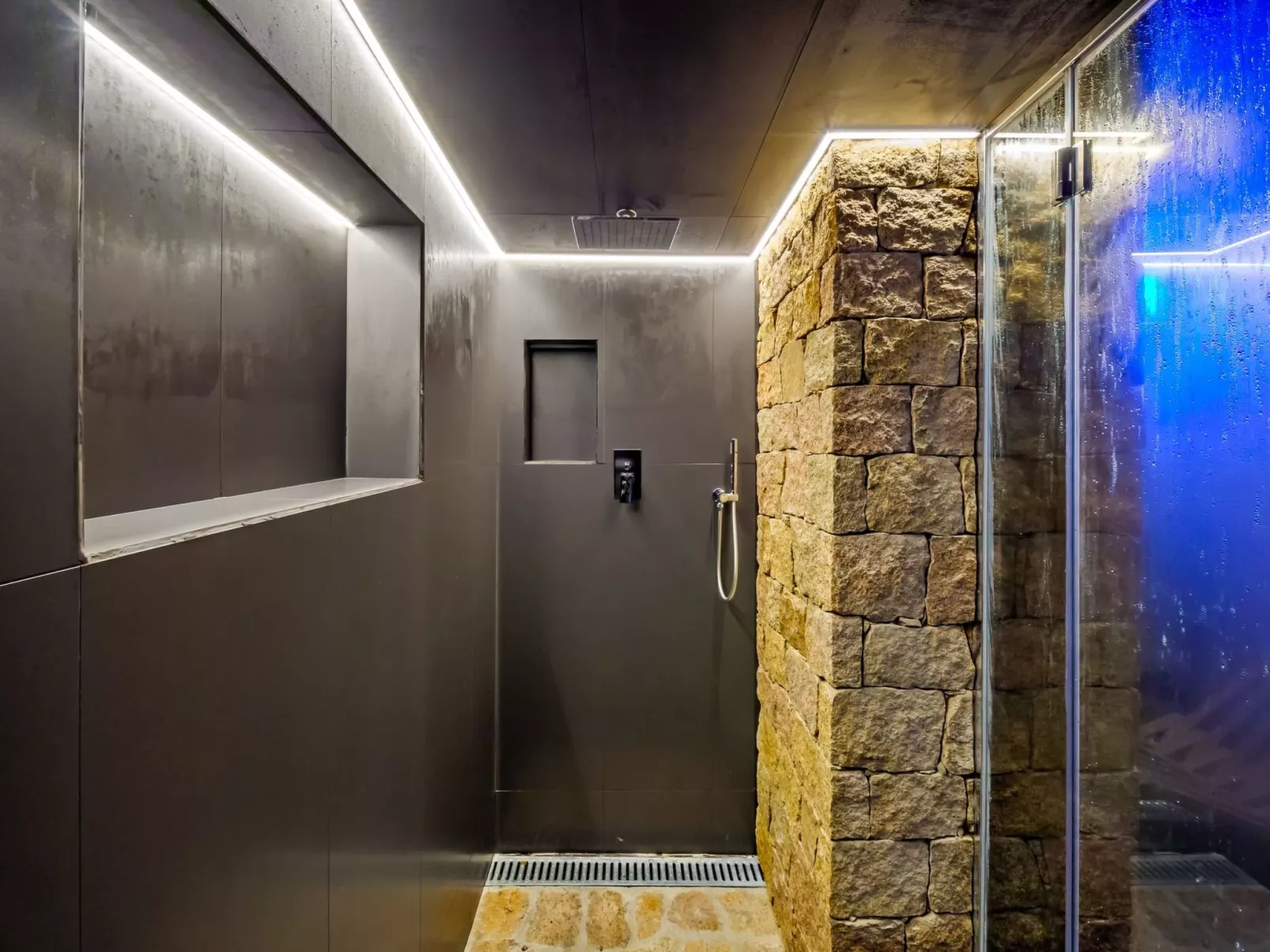 'Villa Beatrice' mit eigenem Pool - Dedans