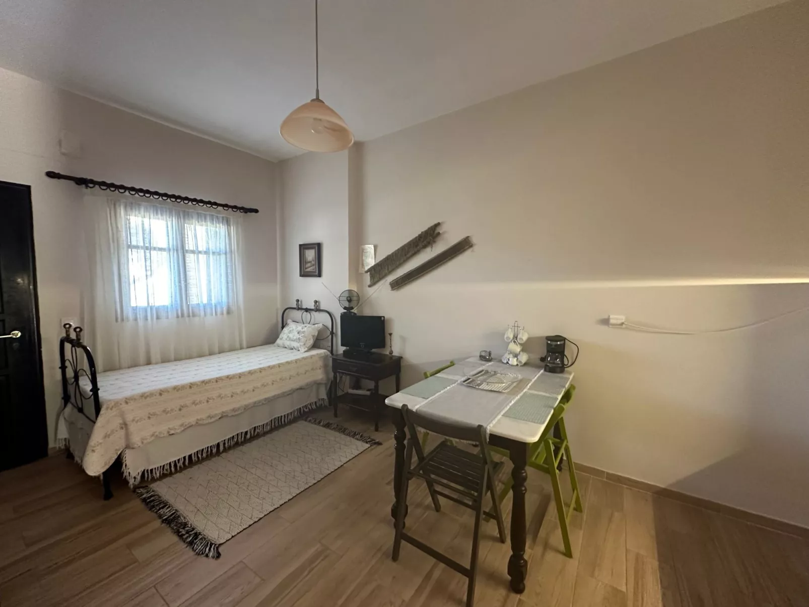 Genari Beach Atemberaubender Aufenthalt mit Meerblick - Drinnen