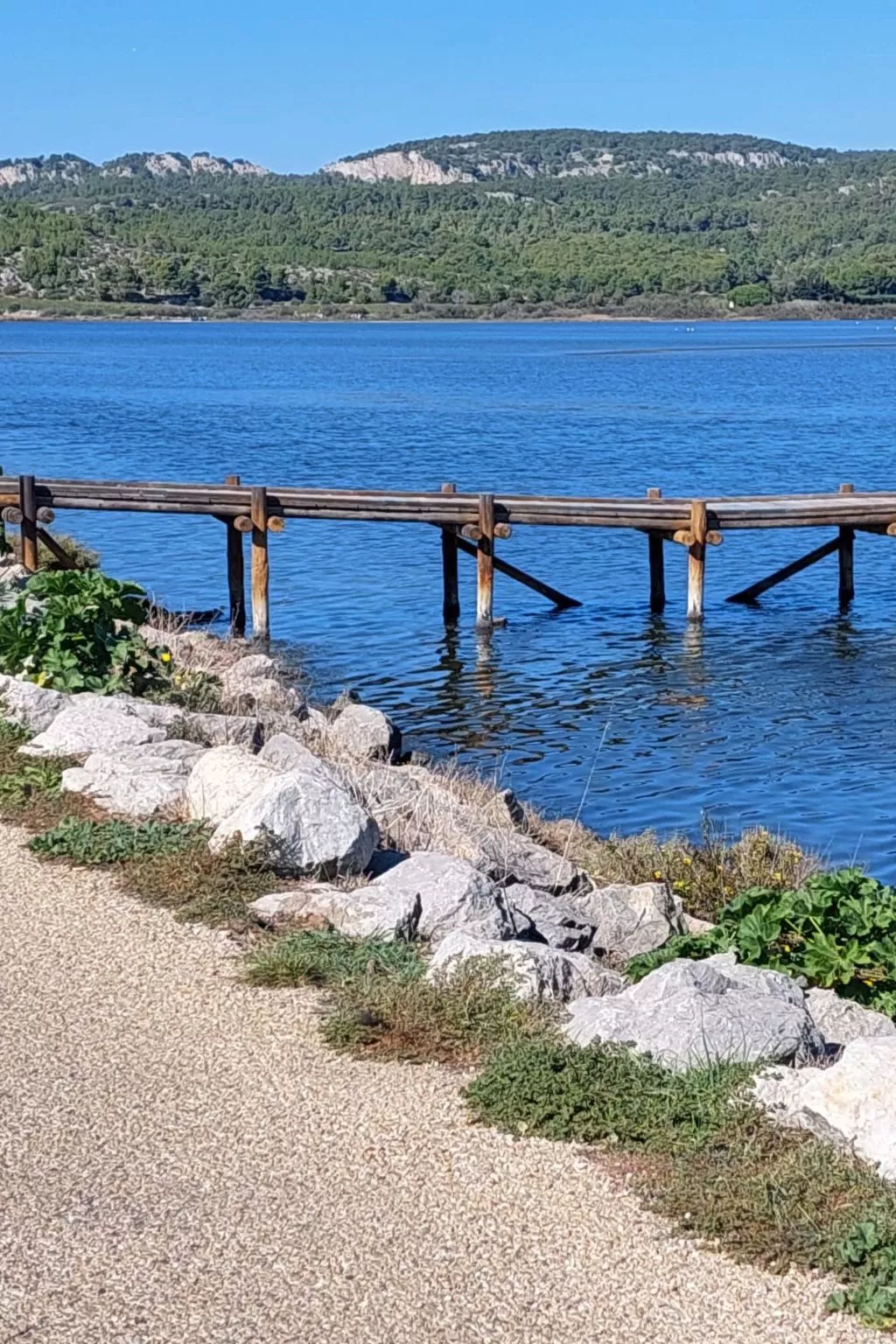 Maison Bleu - Outside