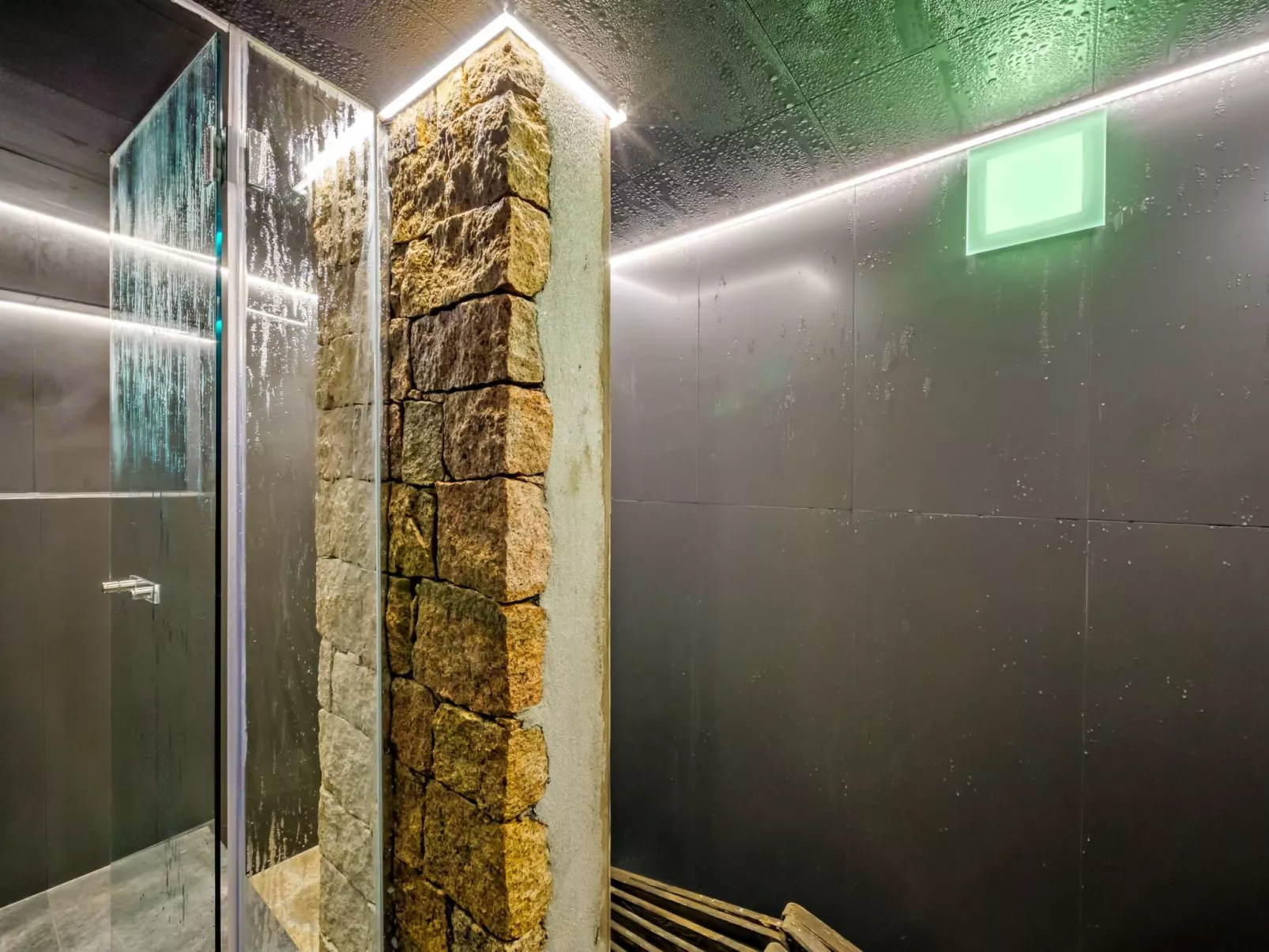 'Villa Beatrice' mit eigenem Pool - Dedans