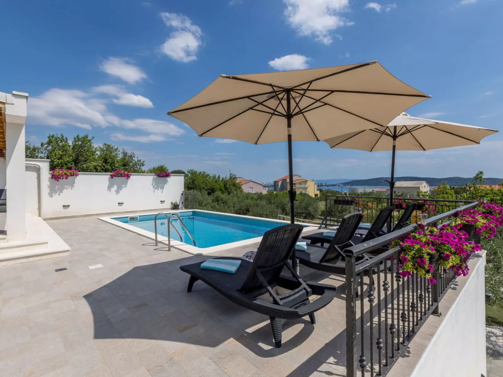 Villa Meerjungfrau - Outside